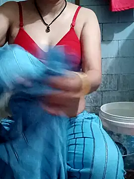 SAXYTannuja online show from March 19, 2025, 4:03 am