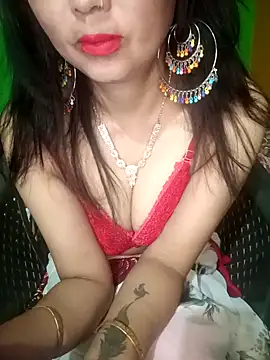 Snapshot of SAXYTannuja chatting on May 6, 2026, 6:57 pm SAXYTannuja online show from May 6, 2026, 6:57 pm