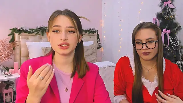 queenofjoyy online show from December 13, 2024, 4:05 pm