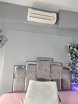Snapshot of Maaracooper chatting on October 10, 2025, 7:57 pm Maaracooper online show from October 10, 2025, 7:57 pm