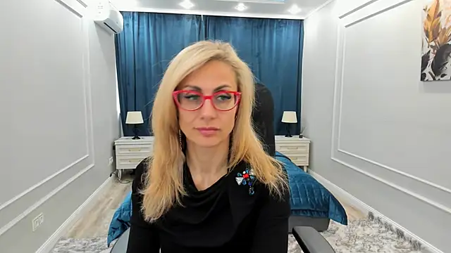 MuseOfStage online show from March 12, 2025, 11:31 am