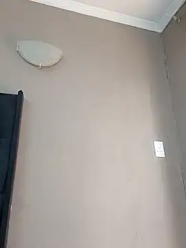 Snapshot of Shria107 chatting on February 9, 2025, 10:42 am Shria107 online show from February 9, 2025, 10:42 am