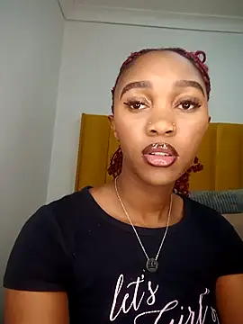 Snapshot of Shria107 chatting on October 2, 2025, 8:49 pm Shria107 online show from October 2, 2025, 8:49 pm