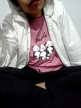 catreena online show from November 26, 2025, 7:04 pm