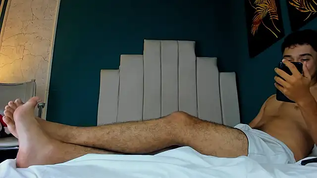 Austin Cardieff online show from February 11, 2025, 7:38 pm