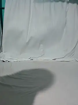 hotbaby 5 online show from November 1, 2025, 1:13 pm