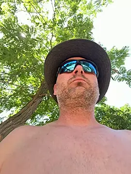 Snapshot of w12er chatting on June 7, 2026, 11:25 am w12er online show from June 7, 2026, 11:25 am