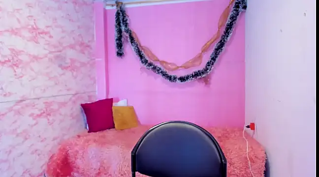 Snapshot of Brunette_sasha chatting on December 26, 2024, 12:59 pm Brunette sasha online show from December 26, 2024, 12:59 pm