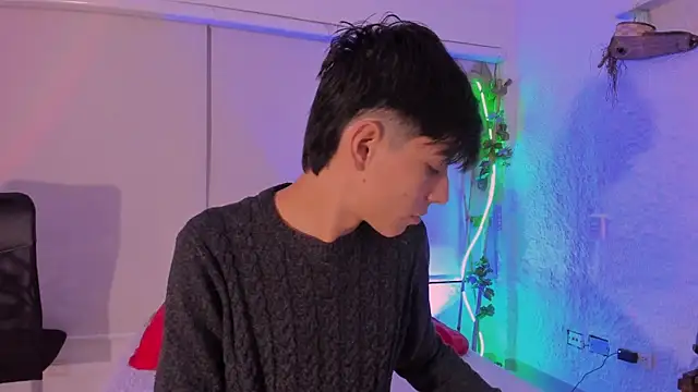 Snapshot of alexandersawyer chatting on October 25, 2025, 4:31 am alexandersawyer online show from October 25, 2025, 4:31 am