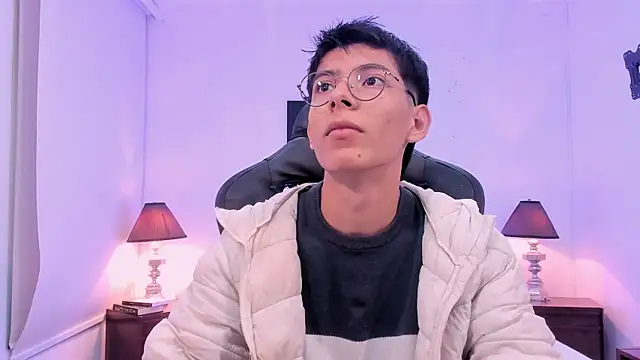 Snapshot of alexandersawyer chatting on November 15, 2025, 12:34 pm alexandersawyer online show from November 15, 2025, 12:34 pm