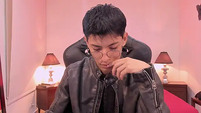 Snapshot of alexandersawyer chatting on November 18, 2025, 1:04 pm alexandersawyer online show from November 18, 2025, 1:04 pm