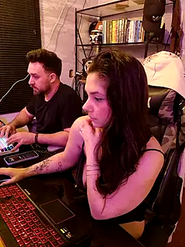 CoelhinhaGostosa online show from November 22, 2025, 5:50 am