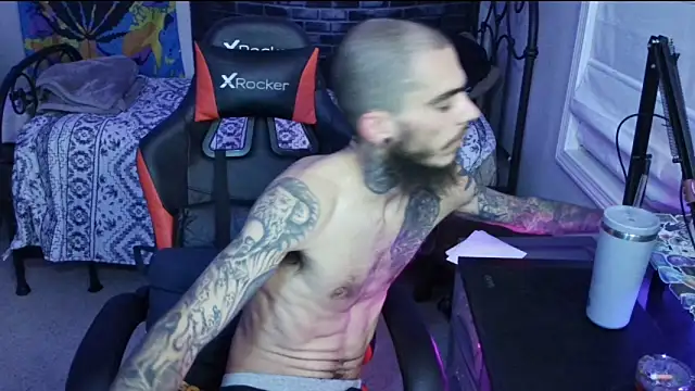 XMeF10 online show from January 18, 2025, 3:42 am