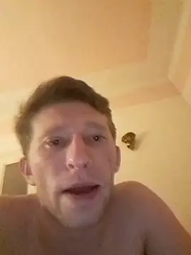 Snapshot of Maeostro07 chatting on February 12, 2025, 5:47 am Maeostro07 online show from February 12, 2025, 5:47 am