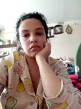 Snapshot of ALINA101 chatting on February 22, 2025, 7:01 am ALINA101 online show from February 22, 2025, 7:01 am