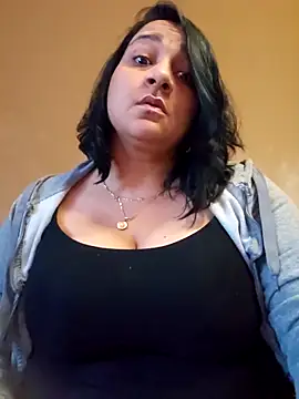 paulinaDiaz1 online show from October 7, 2025, 5:32 pm