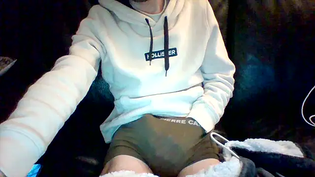 passif520 online show from January 3, 2025, 6:35 pm