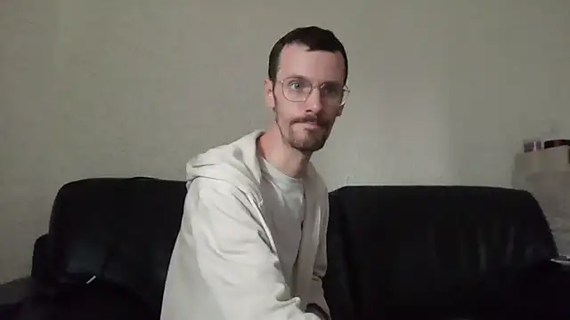 passif520 online show from September 14, 2025, 9:52 am