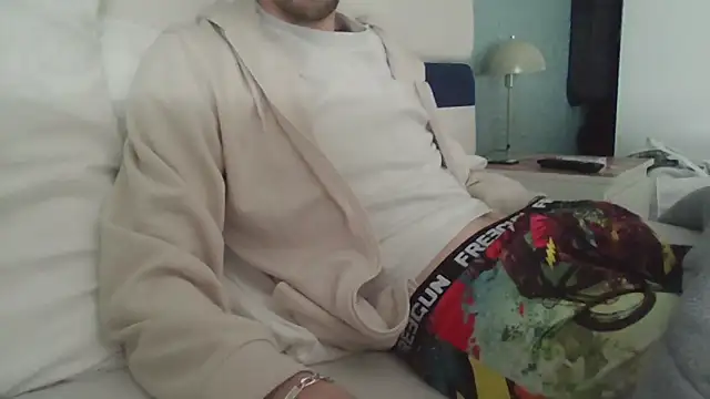 passif520 online show from March 12, 2026, 11:05 am