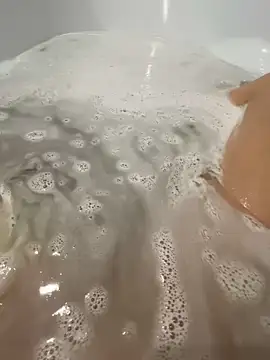 anyAna21 online show from December 14, 2024, 3:15 pm