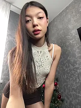 DesiredHoney online show from January 9, 2025, 9:16 am