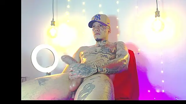 Snapshot of daimond_hope666 chatting on February 6, 2025, 9:11 am daimond hope666 online show from February 6, 2025, 9:11 am