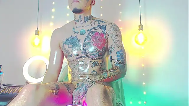 Snapshot of daimond_hope666 chatting on February 8, 2025, 8:42 pm daimond hope666 online show from February 8, 2025, 8:42 pm