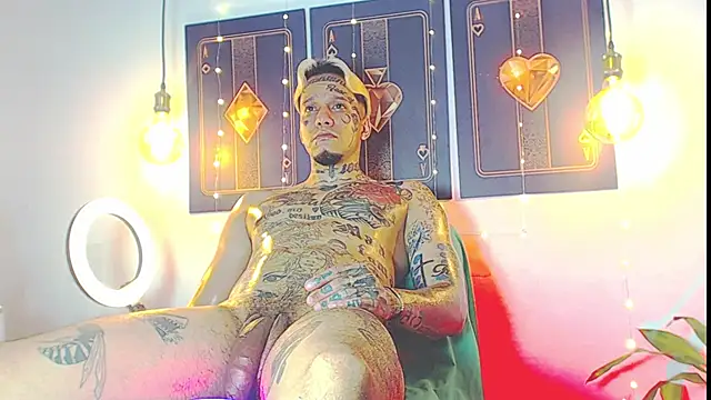 Snapshot of daimond_hope666 chatting on February 14, 2025, 7:23 pm daimond hope666 online show from February 14, 2025, 7:23 pm