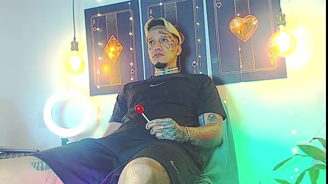 Snapshot of daimond_hope666 chatting on February 17, 2025, 4:31 am daimond hope666 online show from February 17, 2025, 4:31 am