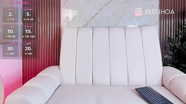 kenayfox online show from February 21, 2026, 2:34 am