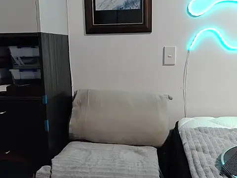 ChunkyMonkey007 online show from September 17, 2025, 11:56 am