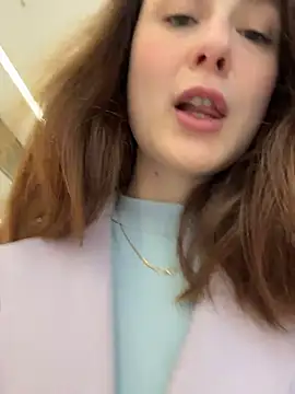 Dina Tease online show from March 26, 2026, 11:16 am