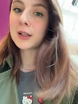 Dina Tease online show from April 14, 2026, 10:32 am