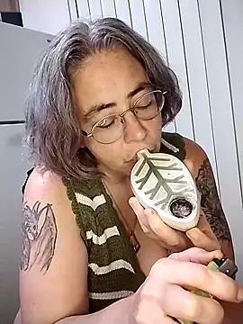 GraceHenderson online show from February 27, 2025, 5:56 am