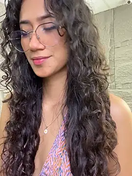 Snapshot of KaitlynLoveCam chatting on September 25, 2025, 10:46 pm KaitlynLoveCam online show from September 25, 2025, 10:46 pm