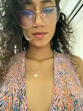 Snapshot of KaitlynLoveCam chatting on November 4, 2025, 7:13 pm KaitlynLoveCam online show from November 4, 2025, 7:13 pm