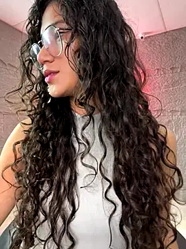 Snapshot of KaitlynLoveCam chatting on November 13, 2025, 9:36 pm KaitlynLoveCam online show from November 13, 2025, 9:36 pm