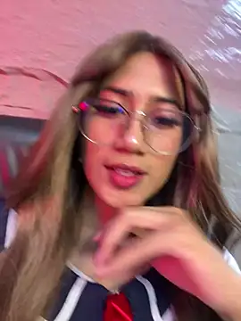 Snapshot of KaitlynLoveCam chatting on December 1, 2025, 3:00 am KaitlynLoveCam online show from December 1, 2025, 3:00 am