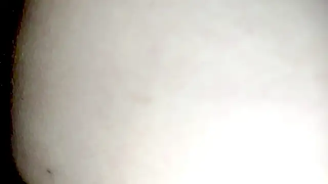 PetiteIvoryQueen19 online show from November 2, 2025, 4:04 am