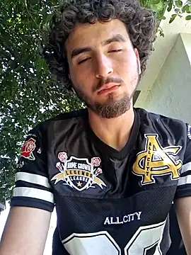 Danniiboy77 online show from July 13, 2026, 6:33 pm
