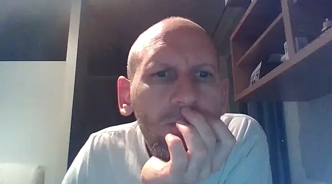 MrPearlsLive online show from December 2, 2024, 6:43 pm