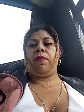 Laura-Hernandez online show from March 21, 2026, 2:09 pm