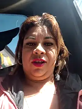 Laura-Hernandez online show from May 20, 2026, 2:56 pm