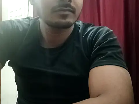 Snapshot of Bigcocks01 chatting on December 22, 2024, 2:06 pm Bigcocks01 online show from December 22, 2024, 2:06 pm