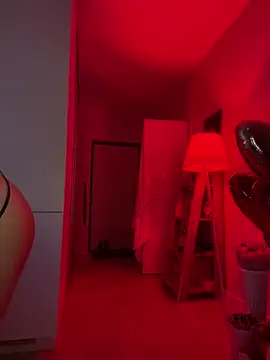 kira proxima 02 online show from March 6, 2025, 3:45 pm