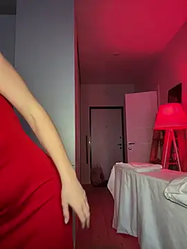 kira proxima 02 online show from March 8, 2025, 1:25 pm