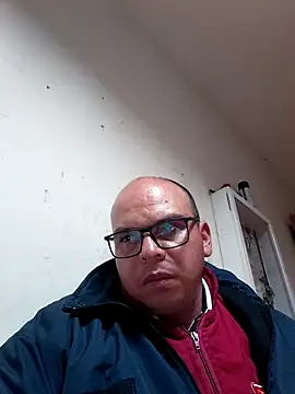 Camilo-31RI online show from February 11, 2026, 4:17 am