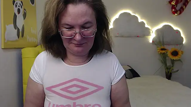 HolyMilfa online show from February 8, 2025, 10:39 am