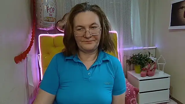 HolyMilfa online show from March 11, 2025, 11:01 am