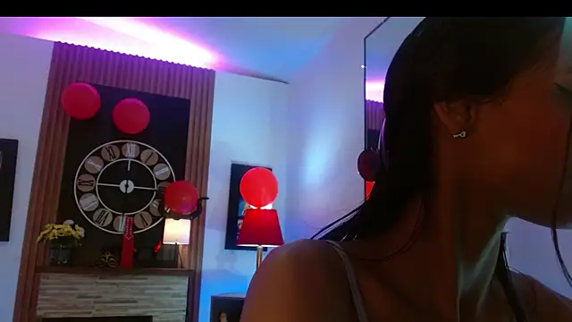 Snapshot of shantal_ray4 chatting on February 26, 2025, 11:30 am shantal ray4 online show from February 26, 2025, 11:30 am